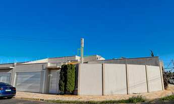 Imagem: EXCELENTE CASA Á VENDA NO TRÊS COLINAS