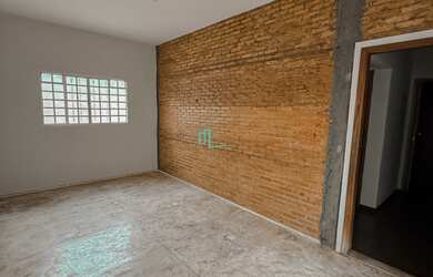 Imagem 4: Casa à venda em Franca-SP, Jardim Lima: 3 quartos, 1 suíte, 2 salas, 2 banheiros, 2 vagas