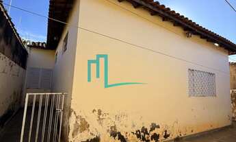 Imagem 2: Casa à venda em Franca-SP, bairro Santo Agostinho: 03 quartos, 1 suíte, 1 sala, 3 banheiro