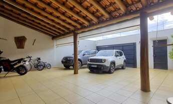 Imagem: OPORTUNIDADE! CASA TERRÉA NO PRIMO MENEGHETTI