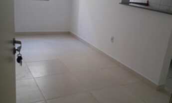 Imagem 2: 2 dormitórios, 1 suítes, 1 vaga na garagem, 60M² de Área Construída