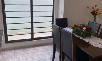 Imagem 5: 3 dormitórios, 1 suítes, 3 banheiro, 4 vagas na garagem, 217M² de Área Construída