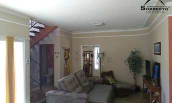 Imagem 2: 3 dormitórios, 3 suíte, 5 banheiro, 4 vagas na garagem, 280M² de Área Construída