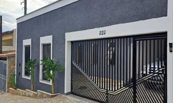 Imagem: 4 dormitórios, 1 suítes, 3 banheiro, 6