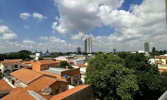 Imagem 6: 2 dormitórios, 1 banheiros, 2 vagas na garagem, 85M² de Área Construída, 85M² de Área Tota