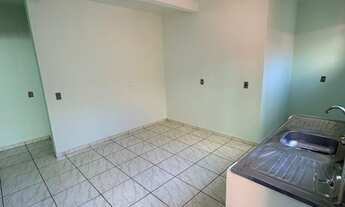 Imagem 7: 2 dormitórios, 1 banheiros, 1 vaga na garagem, 60M² de Área Construída