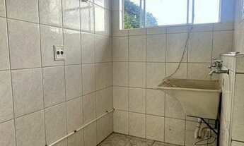 Imagem 4: 2 dormitórios, 1 banheiros, 1 vaga na garagem, 60M² de Área Construída