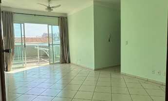 Imagem 2: 3 dormitórios, 1 suítes, 1 banheiros, 2 vagas na garagem, 101M² de Área Construída