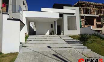 Imagem 2: Imóvel de alto padrão com 3 quartos, 3 suítes e 4 vagas de garagem em Mogi das Cruzes-SP