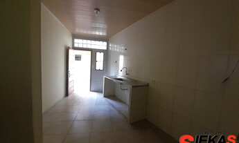 Imagem 7: Aluguel de Casa na Penha de França - 2 quartos, 1 banheiro, 1 vaga de garagem e 50m² - São