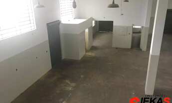 Imagem 6: Galpão Comercial de 800m² na Vila Nova York, São Paulo-SP: Oportunidade de Investimento!