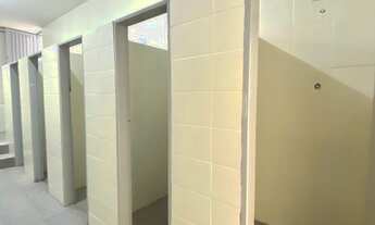 Imagem 6: Galpão comercial para locação em Barueri-SP, Jardim Califórnia: 5 salas, 4 banheiros, 1.17