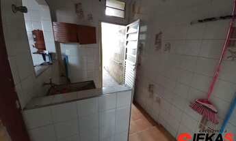 Imagem: 2 dormitórios, 1 banheiros, 4 vagas na