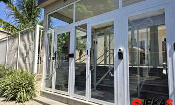 Imagem 2: 3 dormitórios, 1 suítes, 2 banheiro, 1 vaga na garagem, 64M² de Área Construída