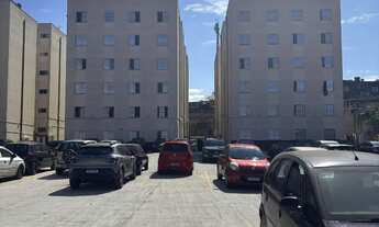 Imagem: 2 dormitórios, 1 banheiros, 1 vaga na garagem