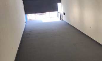 Imagem 3: Galpão Comercial para Locação no Tatuapé, São Paulo-SP: 3 Vagas de Garagem e 300 m² de Áre