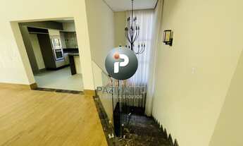 Imagem 4: 4 dormitórios, 3 suíte, 4 banheiro, 4 vagas na garagem, 290M² de Área Construída