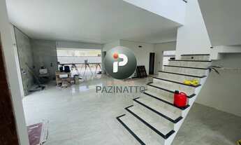 Imagem 2: 3 dormitórios na Rua Carlos Penteado Stevenson