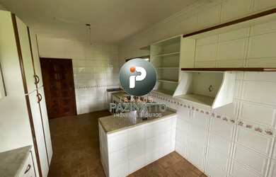 Imagem 4: 8 dormitórios na Rua Penedos