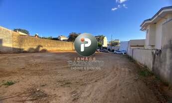 Imagem: 300M² de Área Total na Rua Dos Franceses