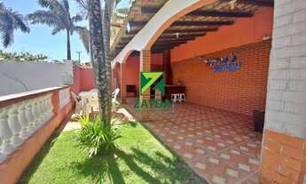 Imagem 6: Condomínio residencial com 02 apartamentos e 06 quitinetes, na quadra da Praia, em frente