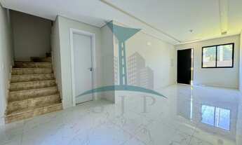 Imagem 3: Sobrado à venda em Curitiba-PR, Uberaba: 3 quartos, 1 suíte, 1 sala, 3 banheiros, 2 vagas