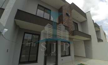 Imagem 1: Sobrado à Venda em São José dos Pinhais-PR, Jardim Monte Líbano: 3 quartos, 1 suíte, 2 sal