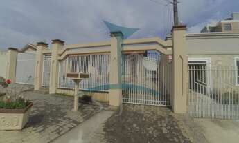 Imagem 2: Casa à Venda em São José dos Pinhais-PR - 3 Qtos, 2 Suítes, 2 Salas, 3 Banheiros, 5 Vagas