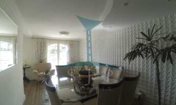 Imagem 7: Casa à Venda em São José dos Pinhais-PR - 3 Qtos, 2 Suítes, 2 Salas, 3 Banheiros, 5 Vagas