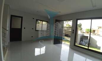 Imagem 4: Imperdível sobrado à venda em Curitiba-PR, bairro Uberaba: 3 quartos, 1 suíte, 1 sala, 3 b