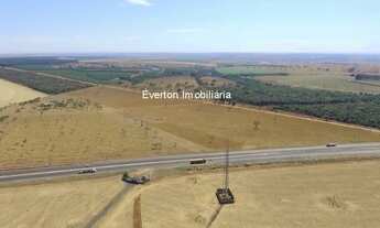 Imagem 5: Área 150.000 m² nas margens Br 365