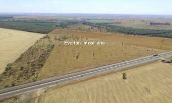 Imagem 7: Área 150.000 m² nas margens Br 365