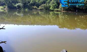 Imagem 4: Rancho em Uberlândia - MG na Represa de Miranda