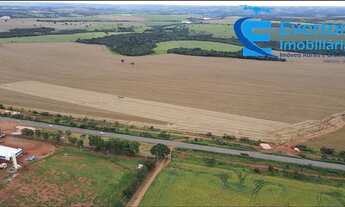 Imagem 7: A Everton Imobiliária tem a solução ! Área na BR 452 perto de Uberlândia própria para ins