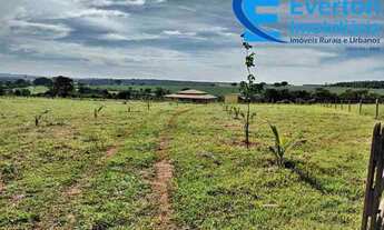 Imagem 5: Apresentamos uma oportunidade única de investimento em uma linda chácara com 20.000 m², lo