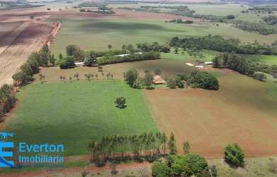 Imagem 2: Fazenda Uberlândia - MG com 48.61 Hectares - 10.04 alqueires