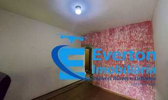 Imagem 3: Casa e sobrado com 233 m², 5 quartos, sendo um suíte, em terreno de 250 m² e vaga para 2 c