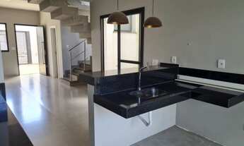 Imagem 4: Lindo sobrado com 130 m² de área construída em terreno de 125 m² !