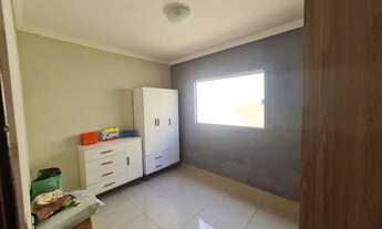 Imagem 5: Casa térrea de 160 m² com 2 salas, 2 quartos (1 suíte), copa, cozinha, área gourmet, quint