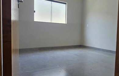 Imagem 2: Casa nova, 90 m², 2/4 sendo 1 suite c/ 2 chuveiros, sala, cozinha e área gourmet, banheir