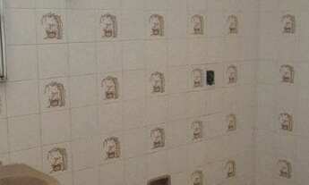 Imagem 6: Imóvel tipo sobrado em terreno 10x40, com 2 aptos. Cada um com 2 quartos grades, duas sala