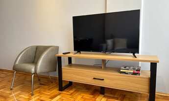 Imagem 2: Apto no Centro, de 2/4, com 65 m², lavabo, banheiro social, em prédio com 2 elevadores