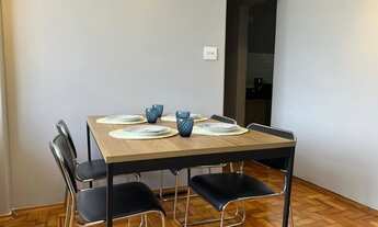 Imagem 3: Apto no Centro, de 2/4, com 65 m², lavabo, banheiro social, em prédio com 2 elevadores