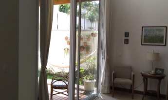 Imagem 3: CASA À VENDA EM CONDOMÍNIO ALTO PADRÃO