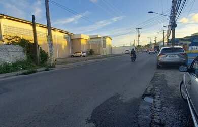 Imagem 5: PRÉDIO COMERCIAL NA AVENIDA LUIZ TARQUÍNIO