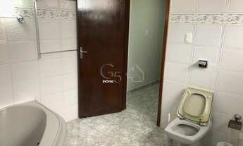 Imagem 6: Imperdível casa à venda em Caieiras-SP, bairro Serpa: 2 quartos, 1 suíte, 2 salas, 3 banhe