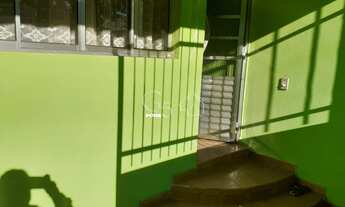 Imagem 3: Casa Comercial à Venda em Jundiaí-SP - 3 Quartos, 1 Sala, 2 Banheiros, 1 Vaga de Garagem!