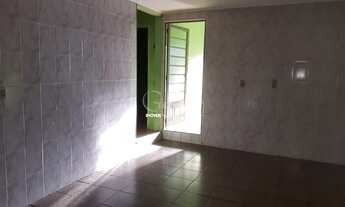 Imagem 5: Casa Comercial à Venda em Jundiaí-SP - 3 Quartos, 1 Sala, 2 Banheiros, 1 Vaga de Garagem!