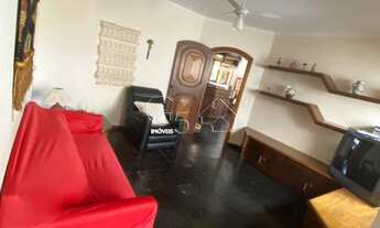 Imagem 2: Casa térrea em terreno de 2000 m² com área construída de 600m² no Bairro Jacaré, próximo a