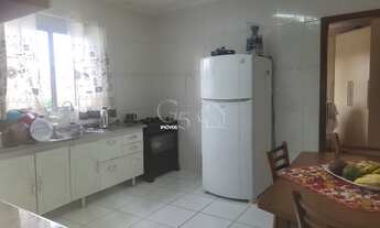 Imagem: Casa a venda com 2 casas independentes